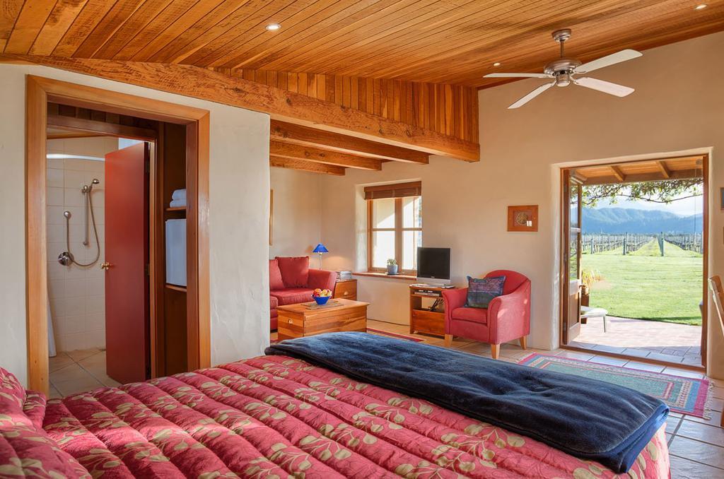 Straw Lodge Vineyard And Boutique Lodging Renwick Kamer foto